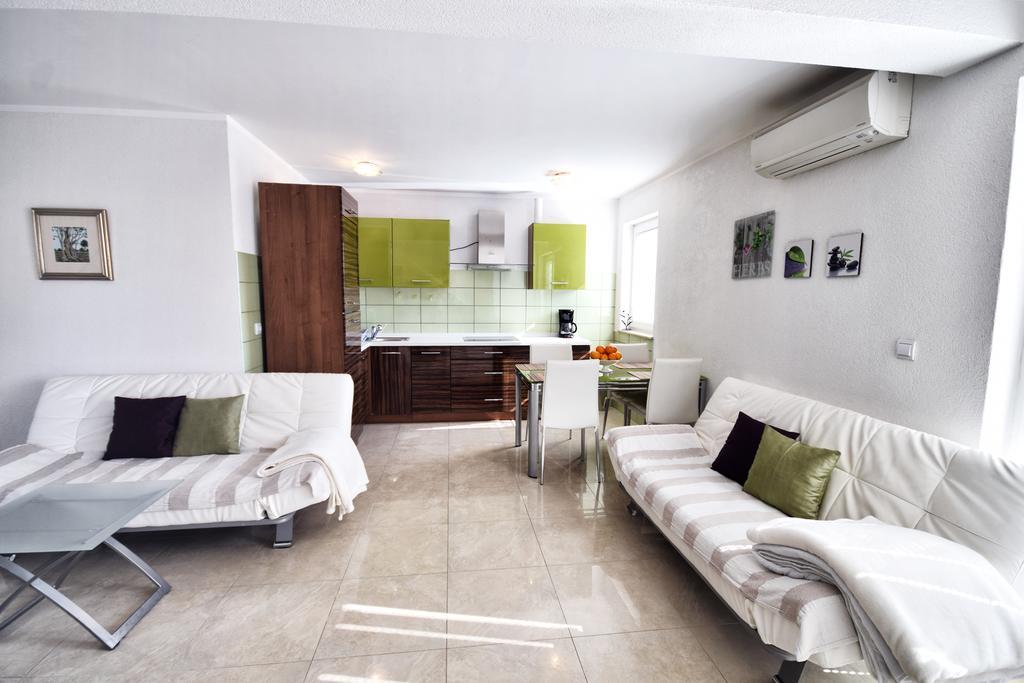 Apartments Link โรวีน ห้อง รูปภาพ
