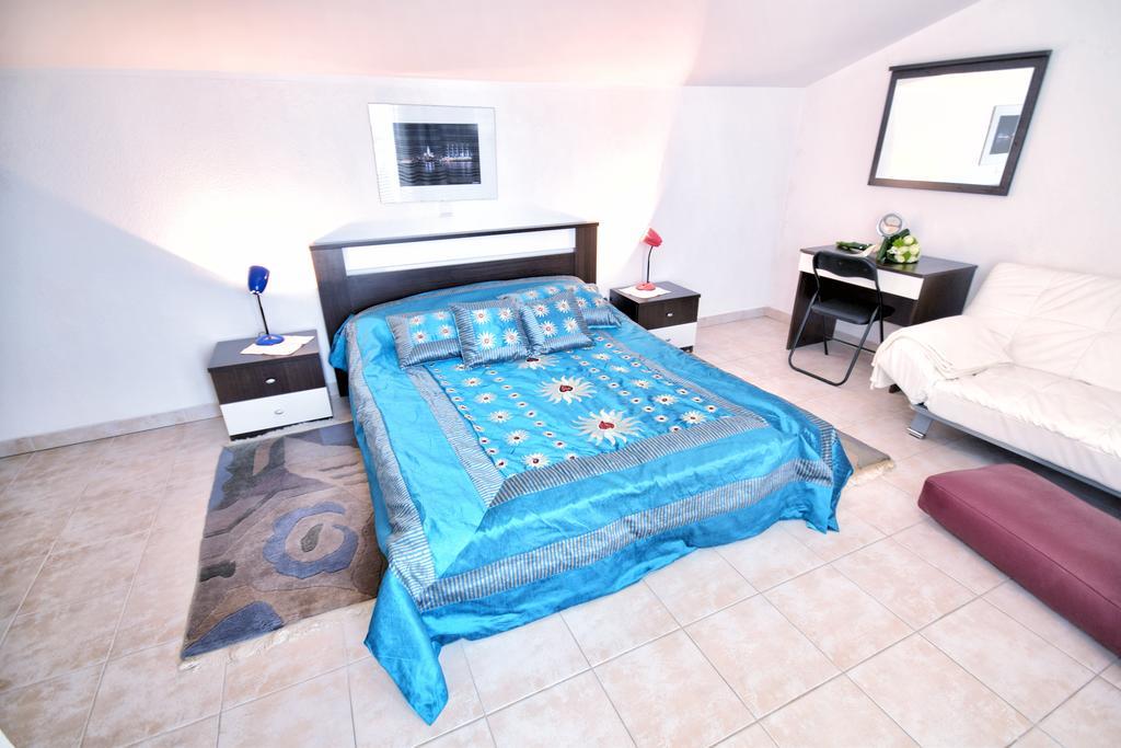 Apartments Link โรวีน ห้อง รูปภาพ